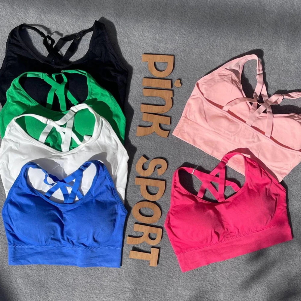 نیمتنه ریحانا