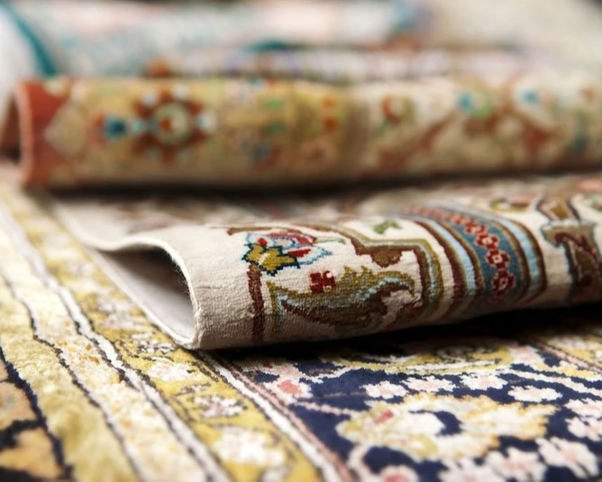 فرش ماشینی خوب چه ویژگی‌هایی دارد؟ | بررسی تمام ویژگی‌ها