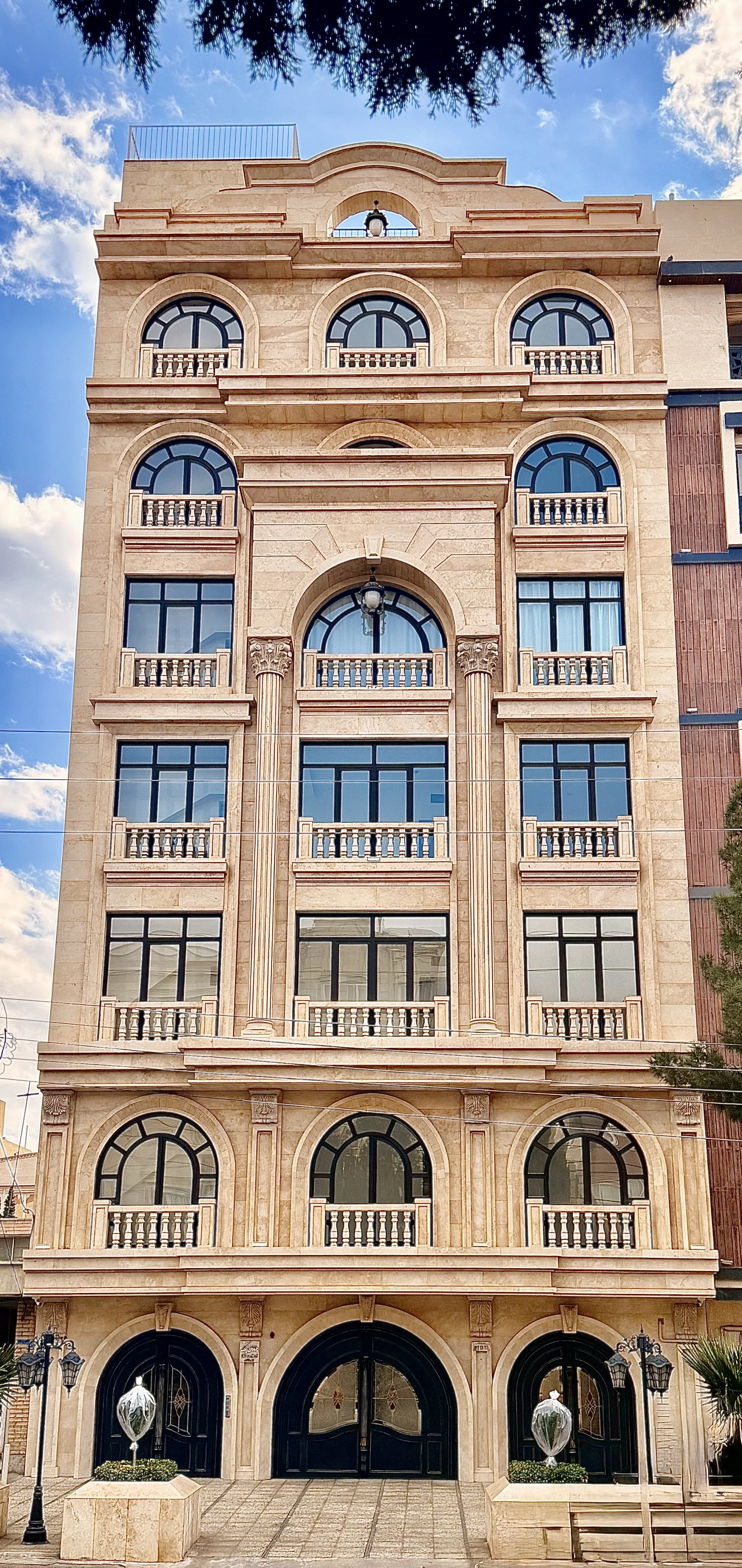 سمنان _ بلوار مصطفی خمینی